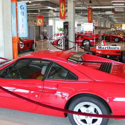 Hotel Meilenstein exposition Ferrari © Eichenberger Motorsport Suisse | Auto Sport Suisse
