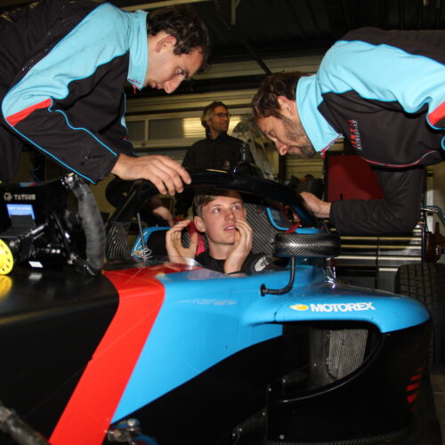 Kai Perner bei der Sitzprobe © Eichenberger Motorsport Schweiz | Auto Sport Schweiz