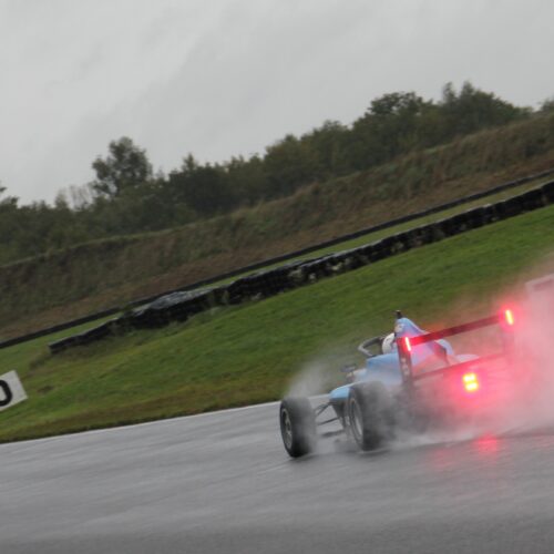 Pluie continue lors des essais de Formule 4 à Bresse © Eichenberger Motorsport Suisse | Auto Sport Suisse