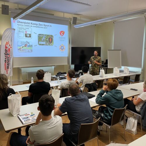 Conférence Militaires et carrière avec l'adjudant Urs Walther, chef de la section Sport d'élite de l'armée © Falk Motorsport Suisse | Auto Sport Suisse