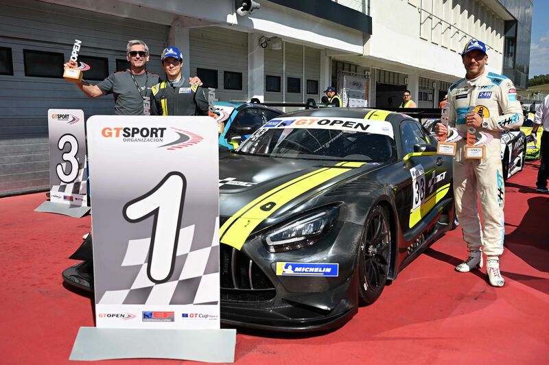 Valente Alain Hungaroring 2022 01 Motorsport Schweiz | Auto Sport Schweiz