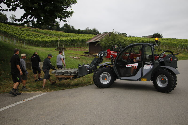 Oberhallau Aufbau 01 Motorsport Suisse | Auto Sport Suisse