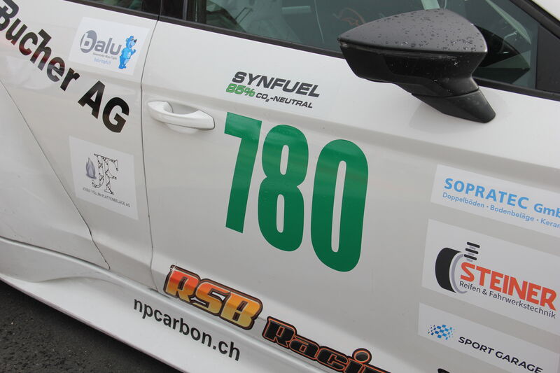 Startnummer 02 Eichenberger Motorsport Suisse | Auto Sport Suisse