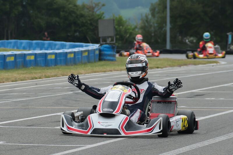 KZ2 Boss Eichenberger Motorsport Schweiz | Auto Sport Schweiz